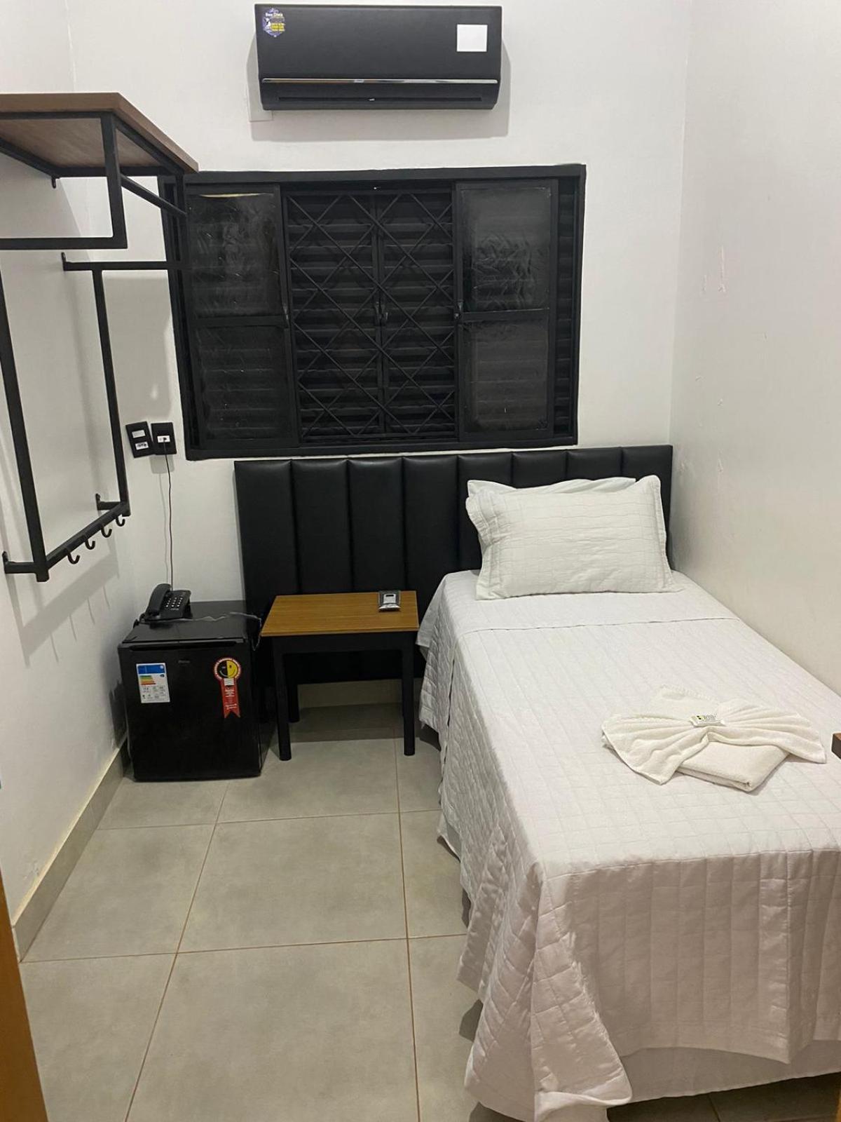Hotel Avenida Plaza Querencia  Zewnętrze zdjęcie